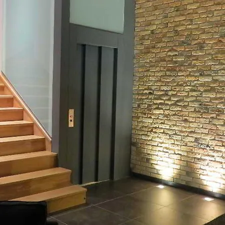 Отель Don Claudio 3*